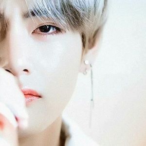 Meet your Posher, Abigail